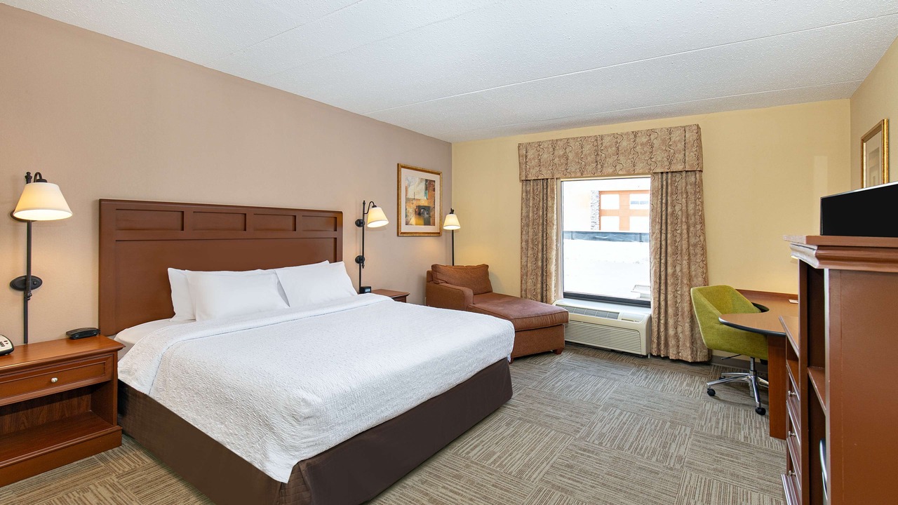 Photo of Bedroom in Madisonville