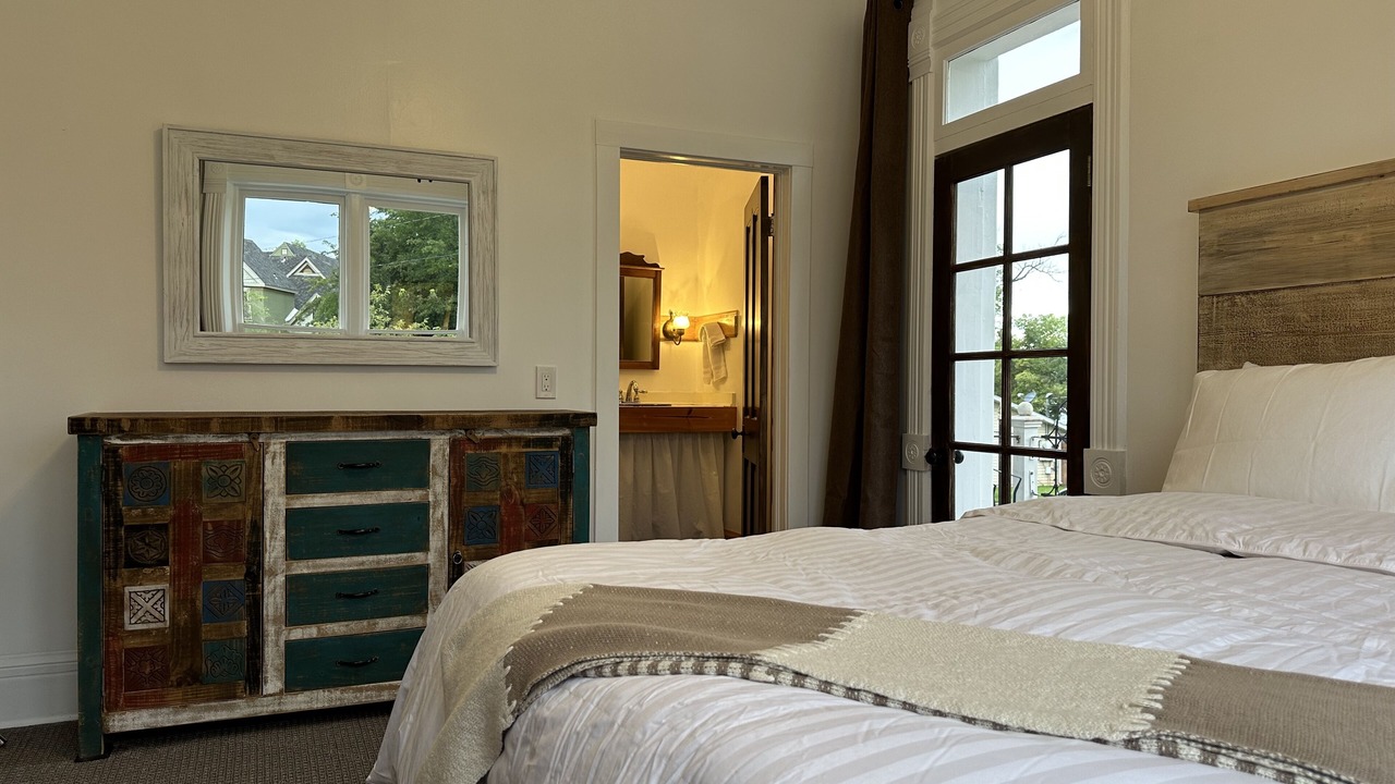 Photo of Bedroom in St. George Historic District