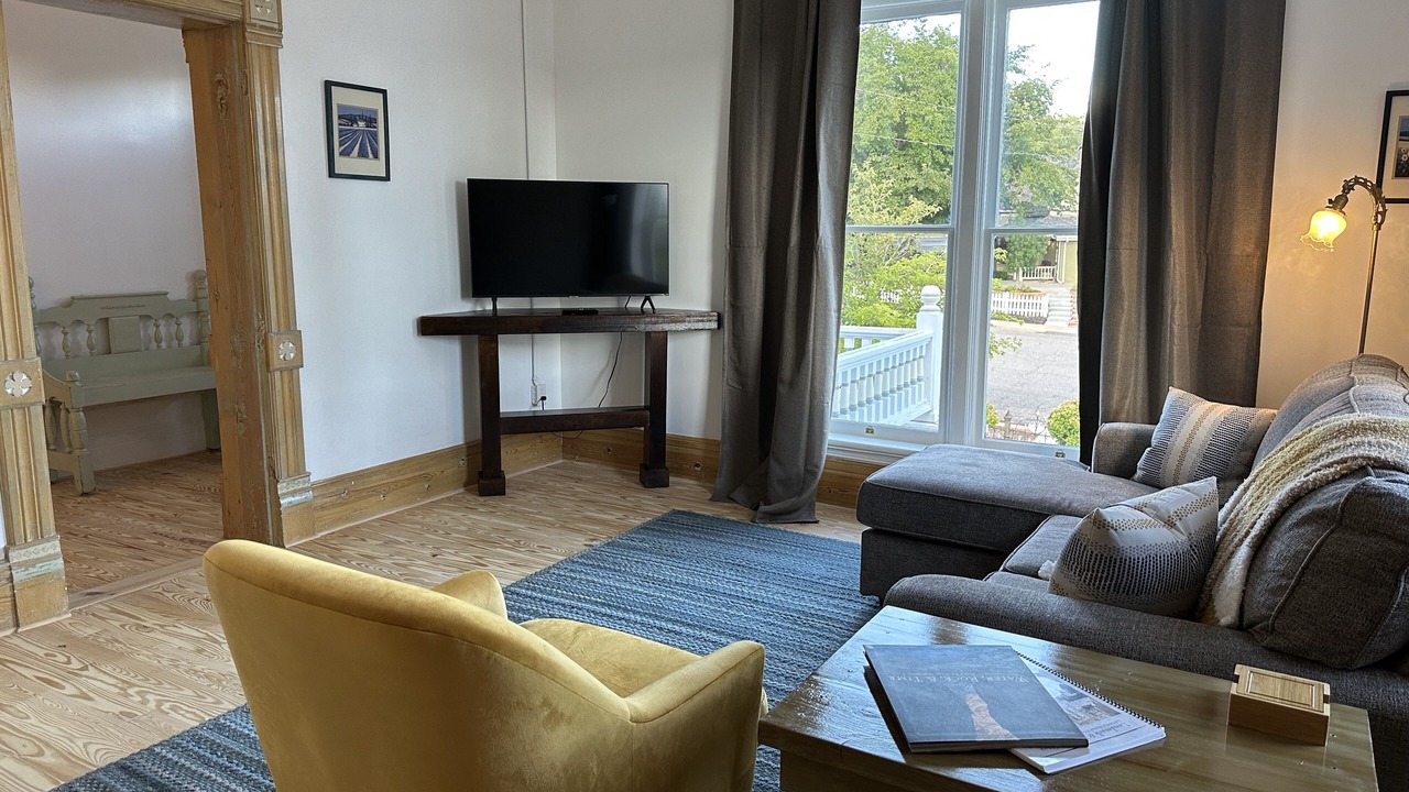 Photo of Livingroom in St. George Historic District