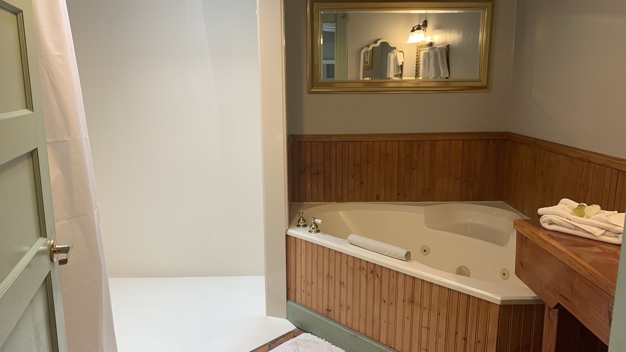 Photo of Bathroom in St. George Historic District