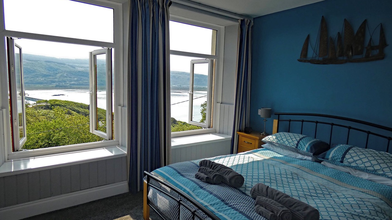 Photo of Bedroom in Barmouth