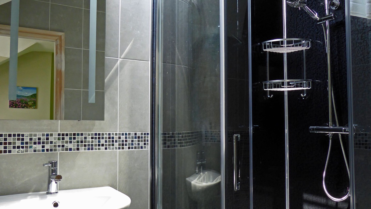 Photo of Bathroom in Barmouth