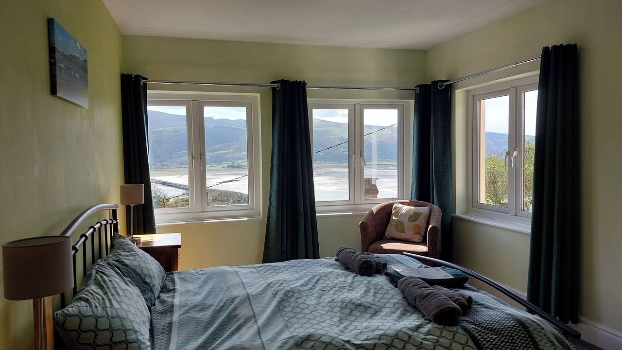 Photo of Bedroom in Barmouth