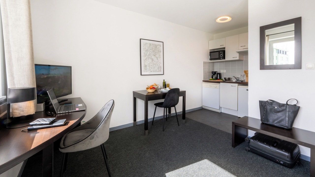 Photo of Livingroom in Saint - Martin - du - Touch