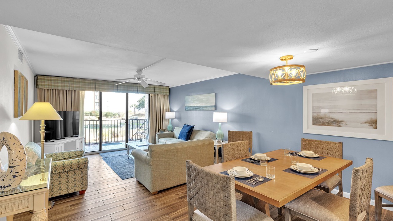 Photo of Livingroom in Folly Field