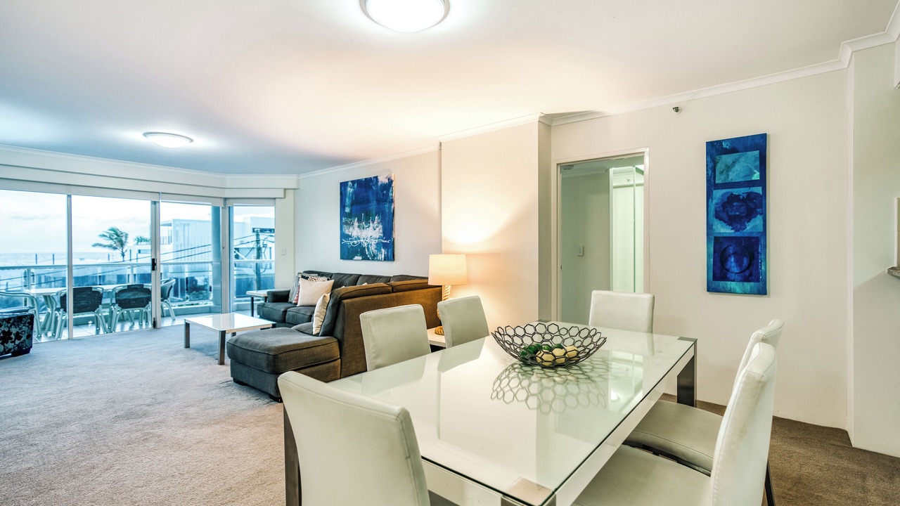 Photo of Livingroom in Main Beach