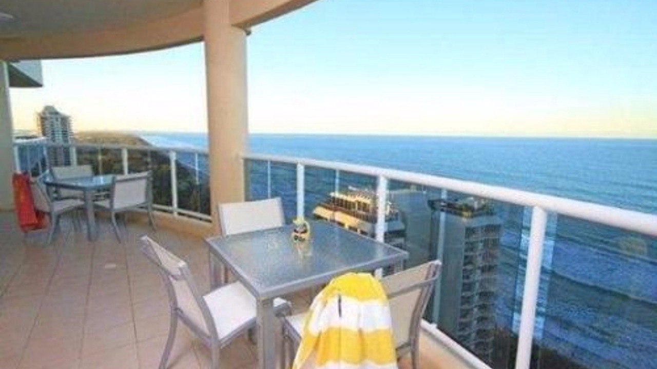 Photo of Patio Balcony in Main Beach