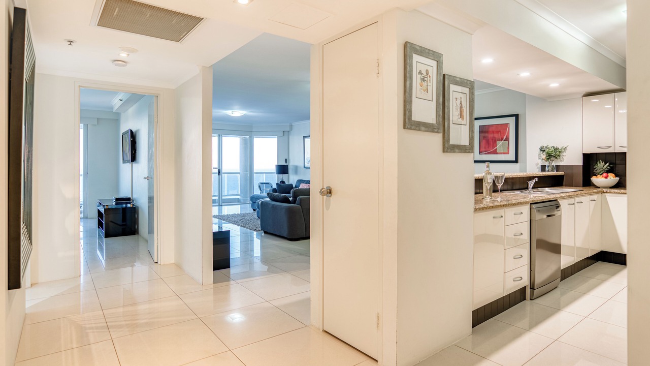 Photo of Livingroom in Main Beach