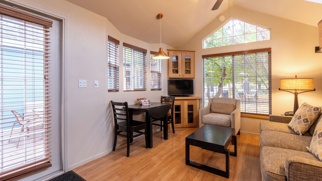 Photo of Livingroom in Napa