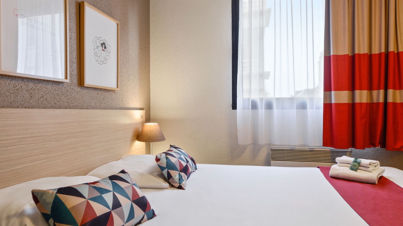 Photo of Bedroom in Talensac-Pont Morand