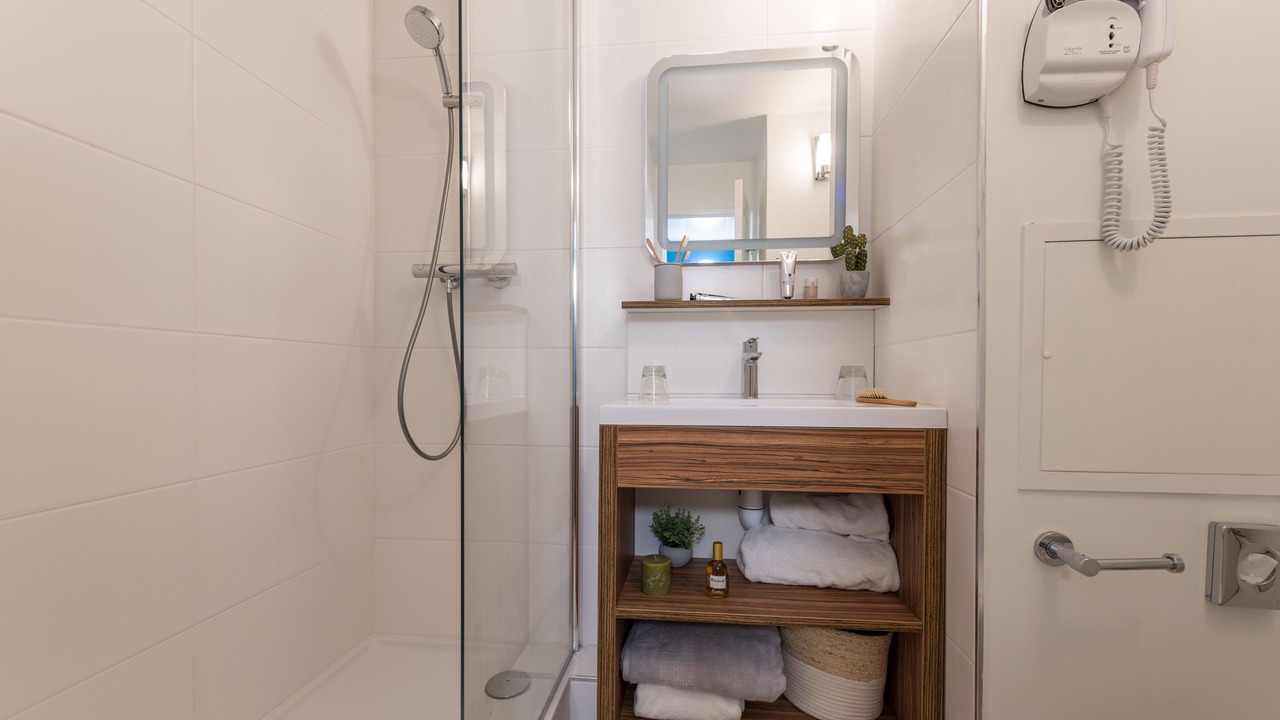 Photo of Bathroom in Agay