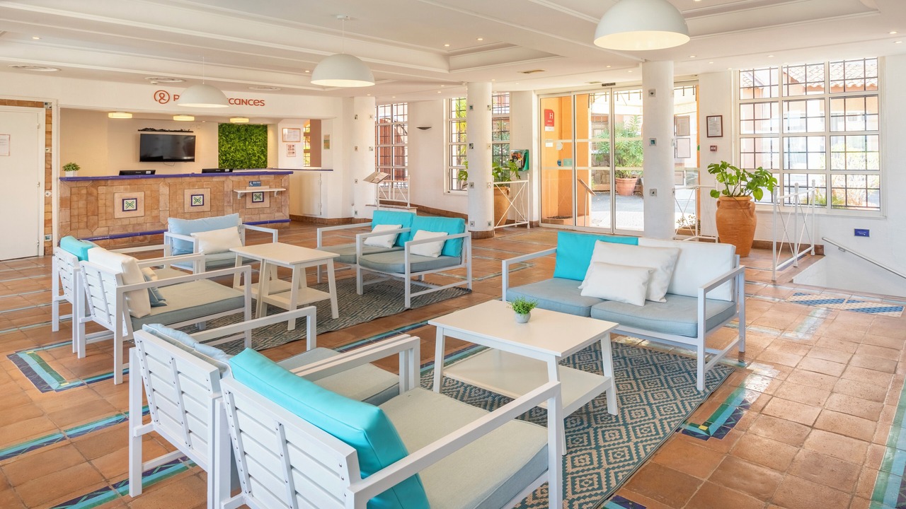 Photo of Others in Agay