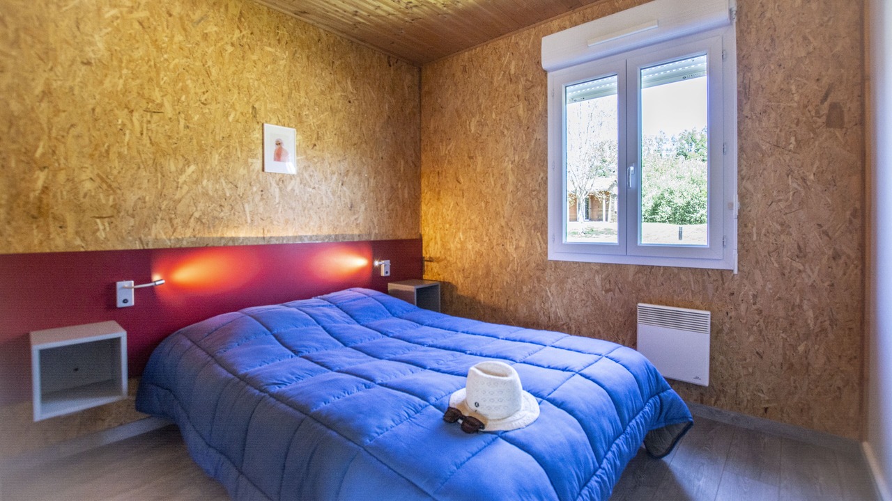 Photo of Bedroom in Villegusien-le-Lac