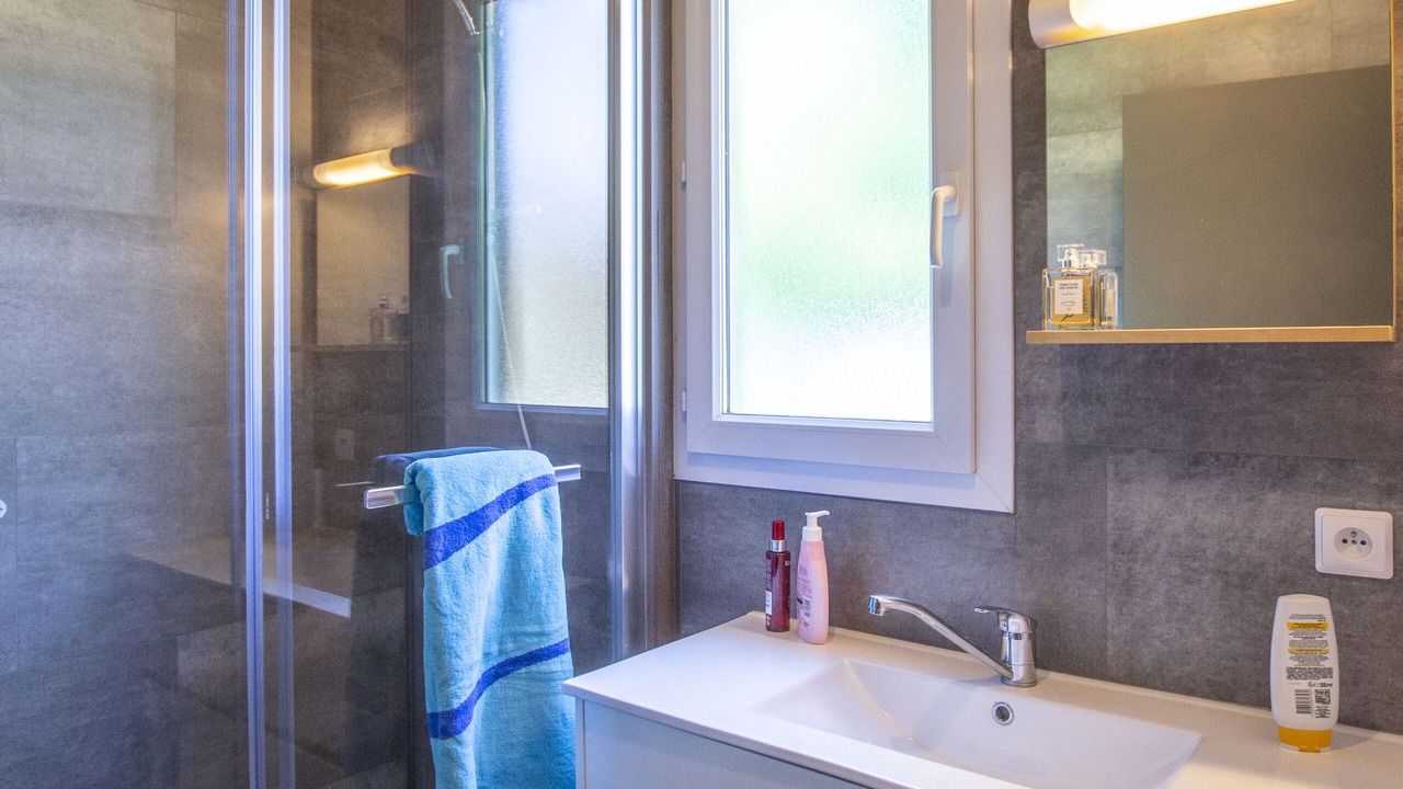 Photo of Bathroom in Villegusien-le-Lac