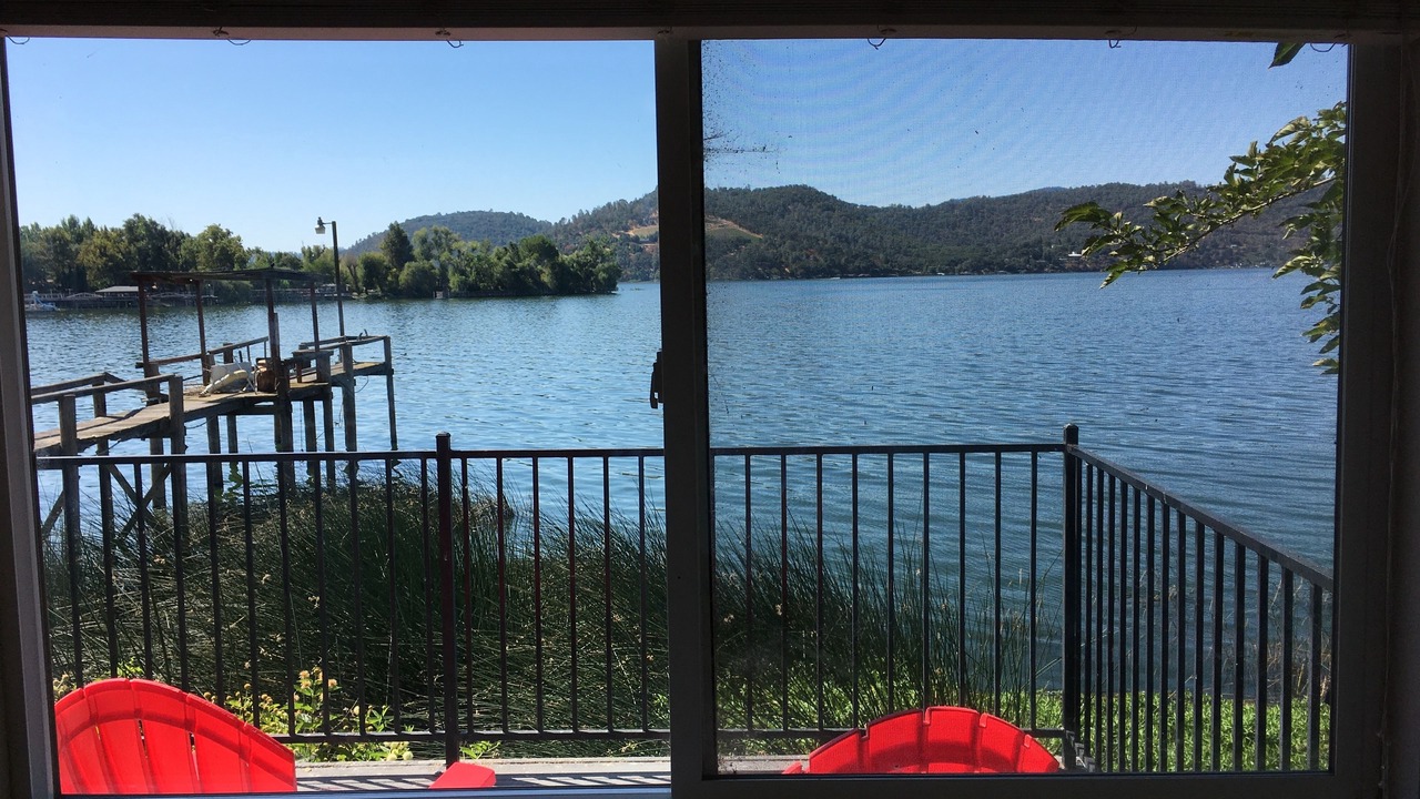 Photo of Bedroom in Clearlake Park
