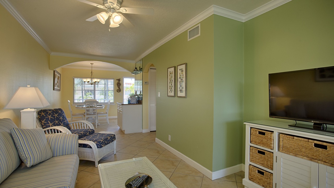 Photo of Livingroom in Indian Shores