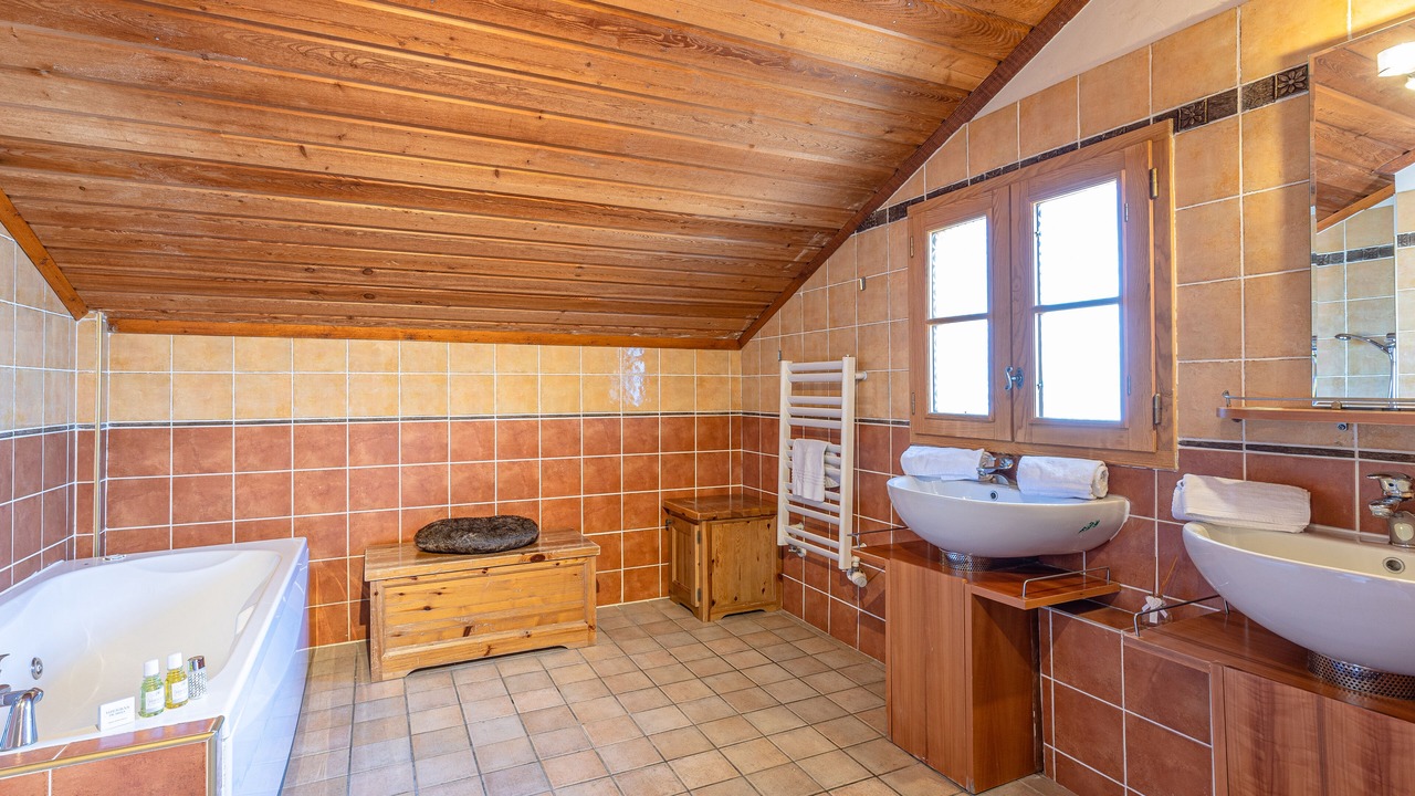 Photo of Bathroom in Bergers