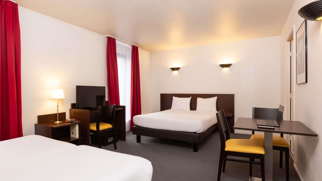 Photo of Bedroom in Faubourg de l'Arche