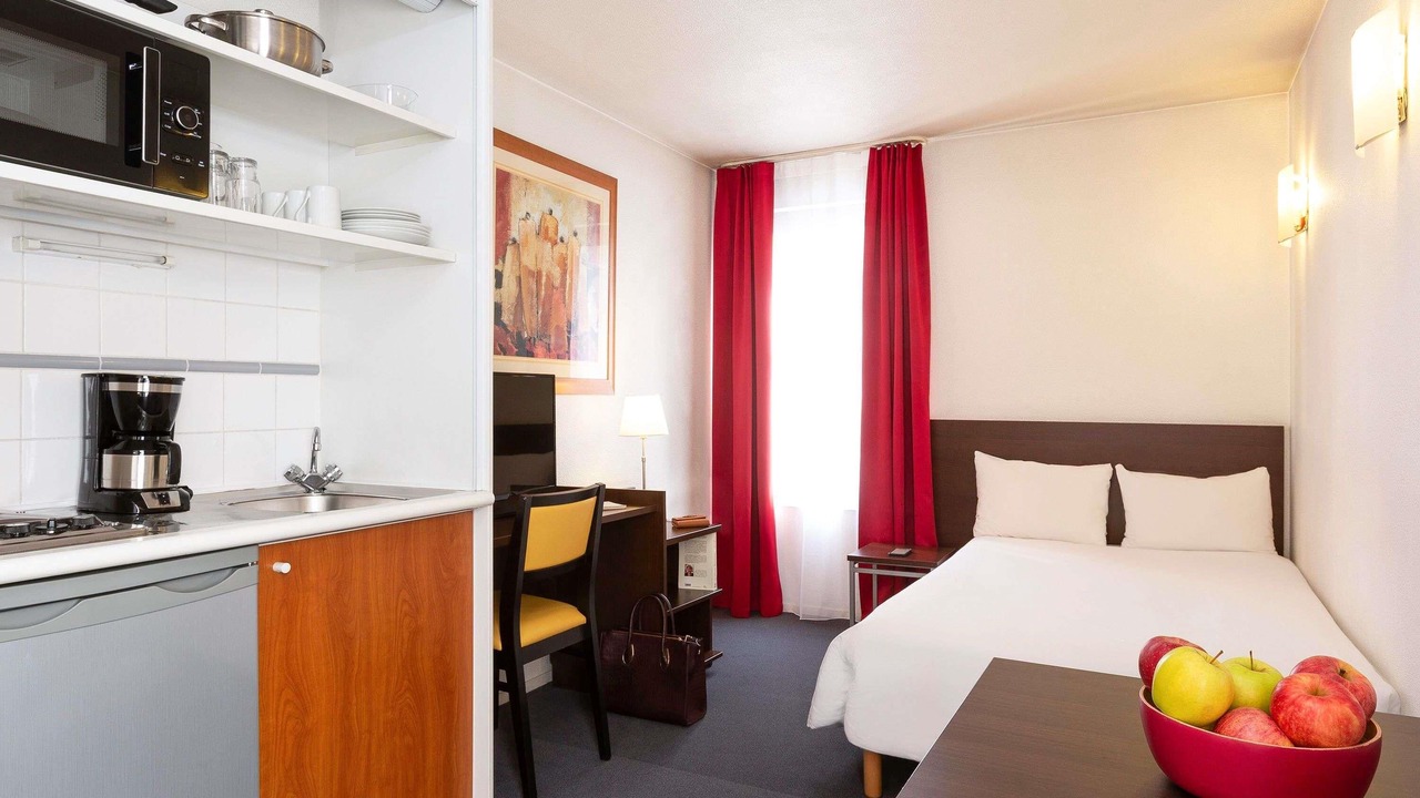 Photo of Bedroom in Faubourg de l'Arche