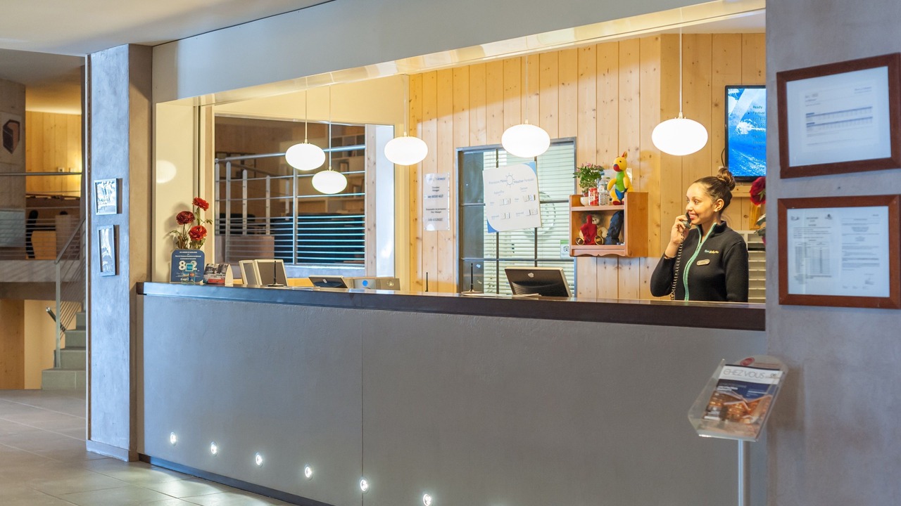 Photo of Others in Arc-1600