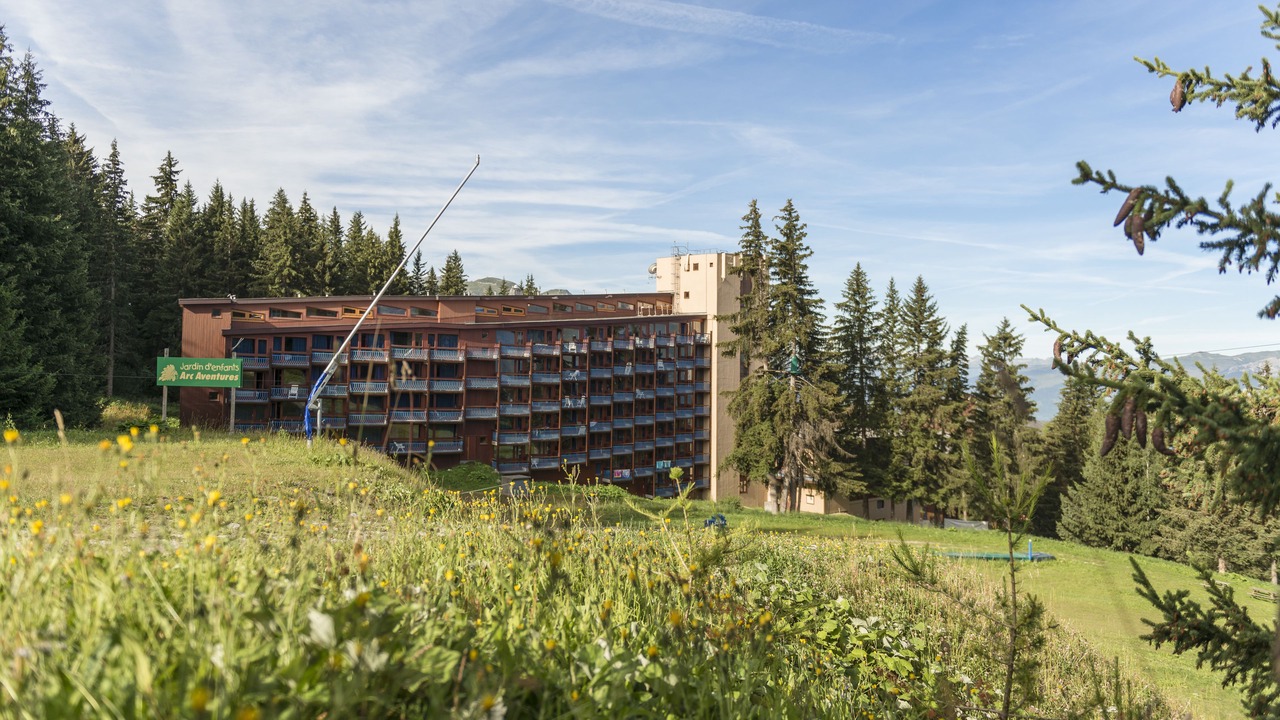 Photo of Outdoor in Arc-1600