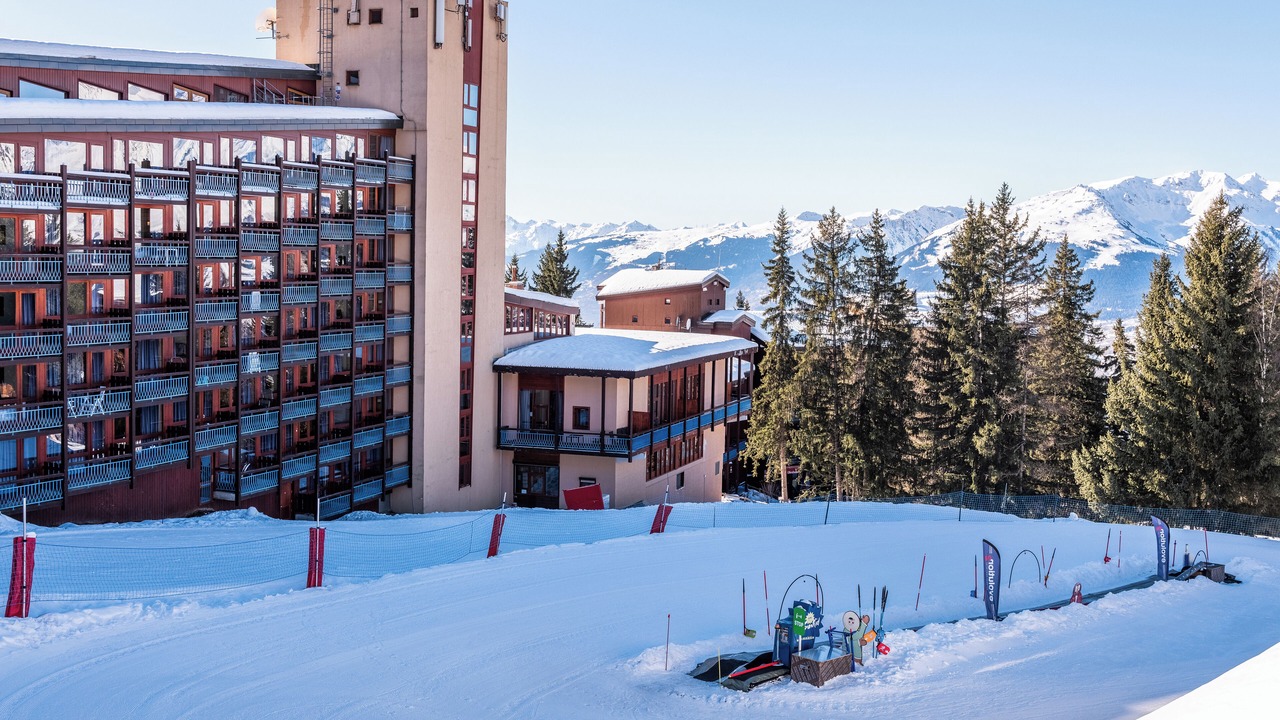 Photo of Outdoor in Arc-1600