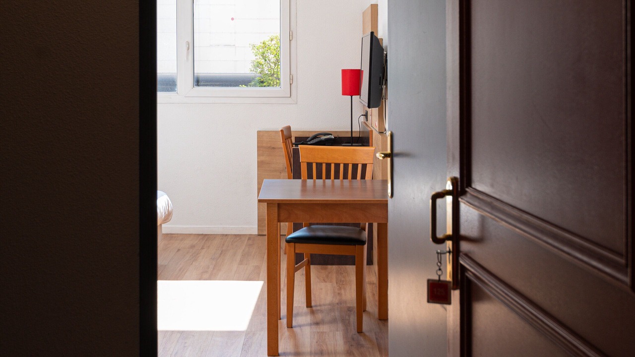 Photo of Bedroom in 8th Arrondissement