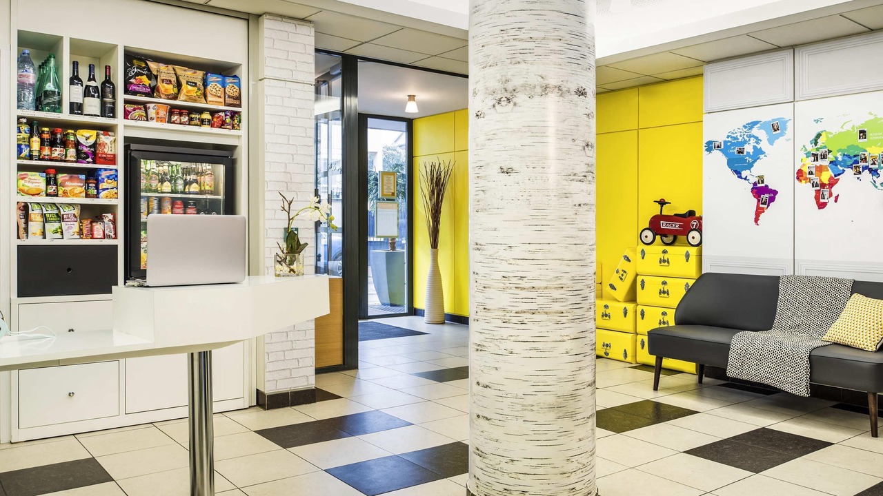 Photo of Others in Vanves