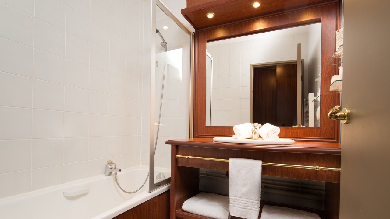 Photo of Bathroom in Pornichet