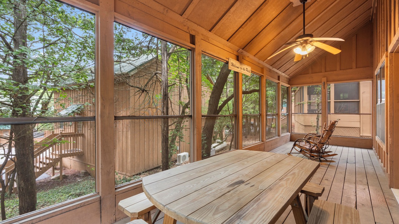 Photo of Patio Balcony in Branson