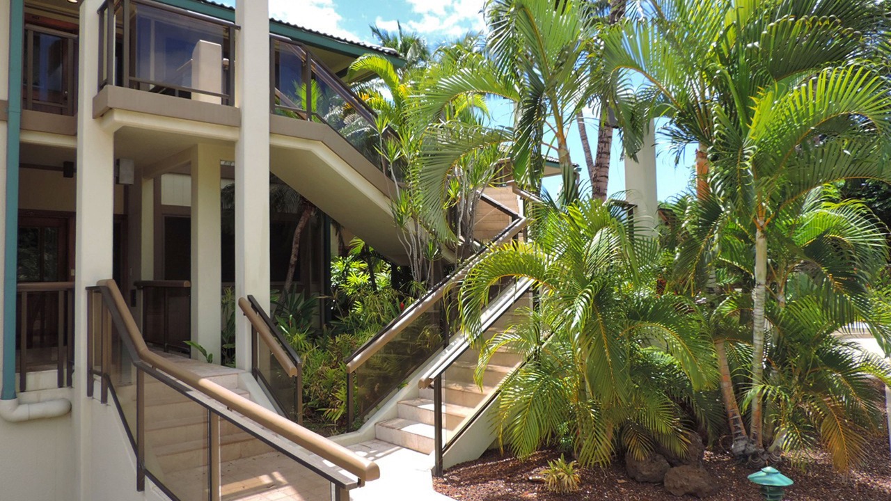 Photo of Outdoor in Historic Lahaina Front Street