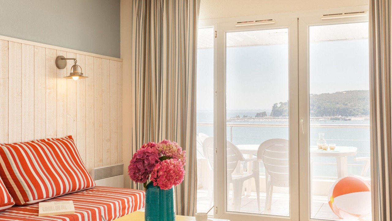 Photo of Livingroom in Morgat