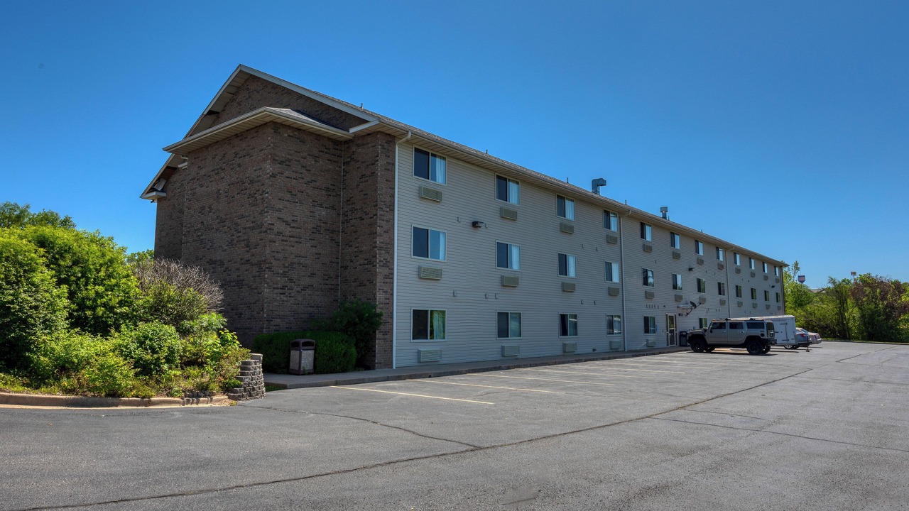 Photo of Outdoor in St. Robert