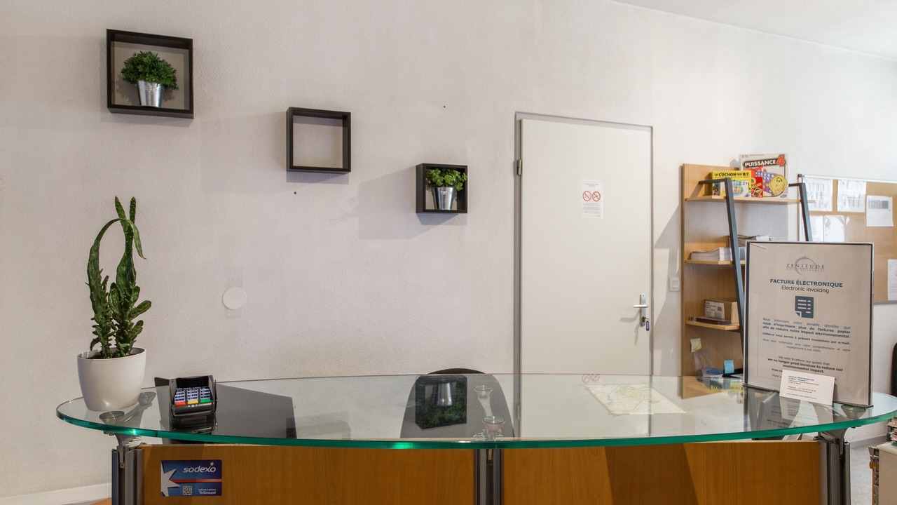 Photo of Others in Miroir - Batignolles