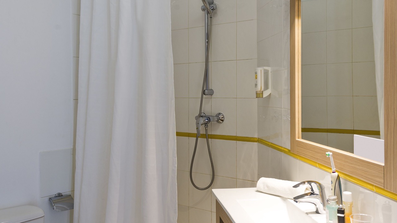 Photo of Bathroom in Les Baumettes