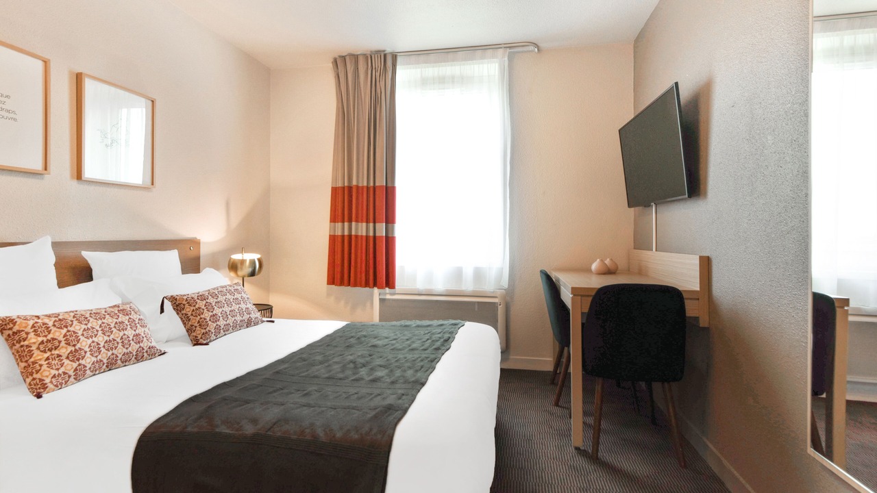 Photo of Bedroom in La Madeleine