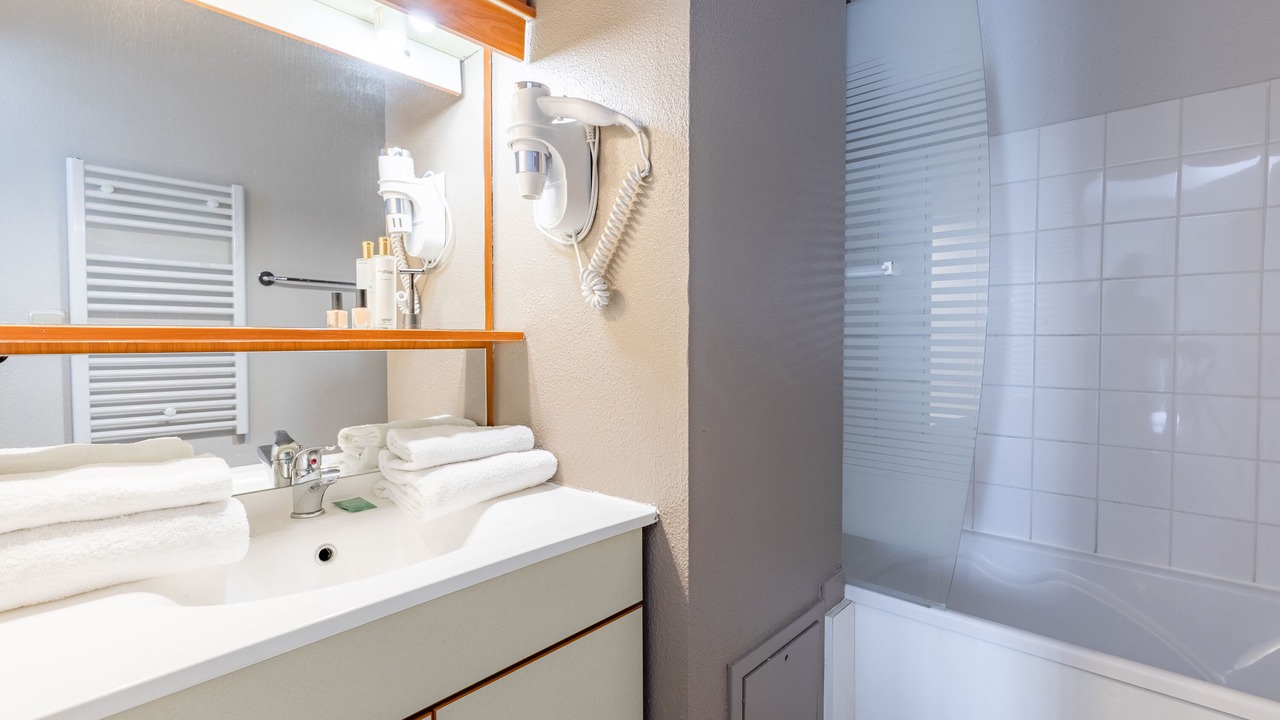 Photo of Bathroom in Atalante Champeaux