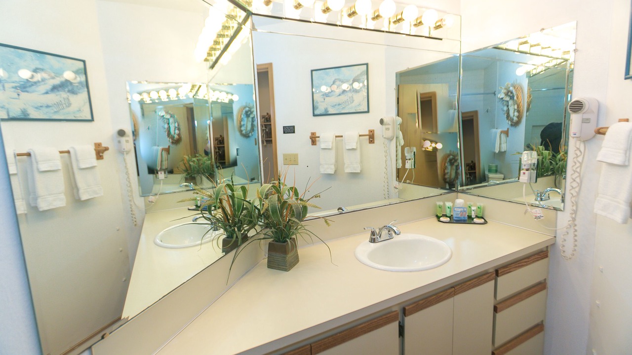 Photo of Bathroom in Ocean Shores