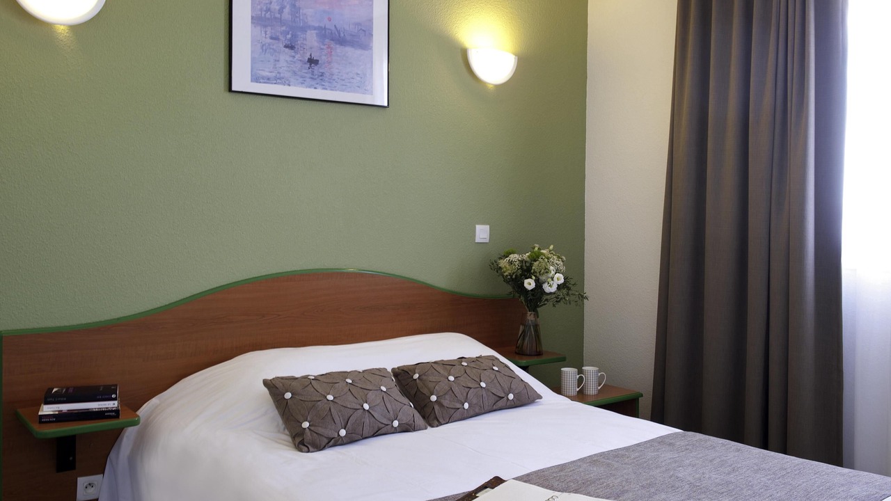 Photo of Bedroom in Saint-Bruno - Saint-Victor