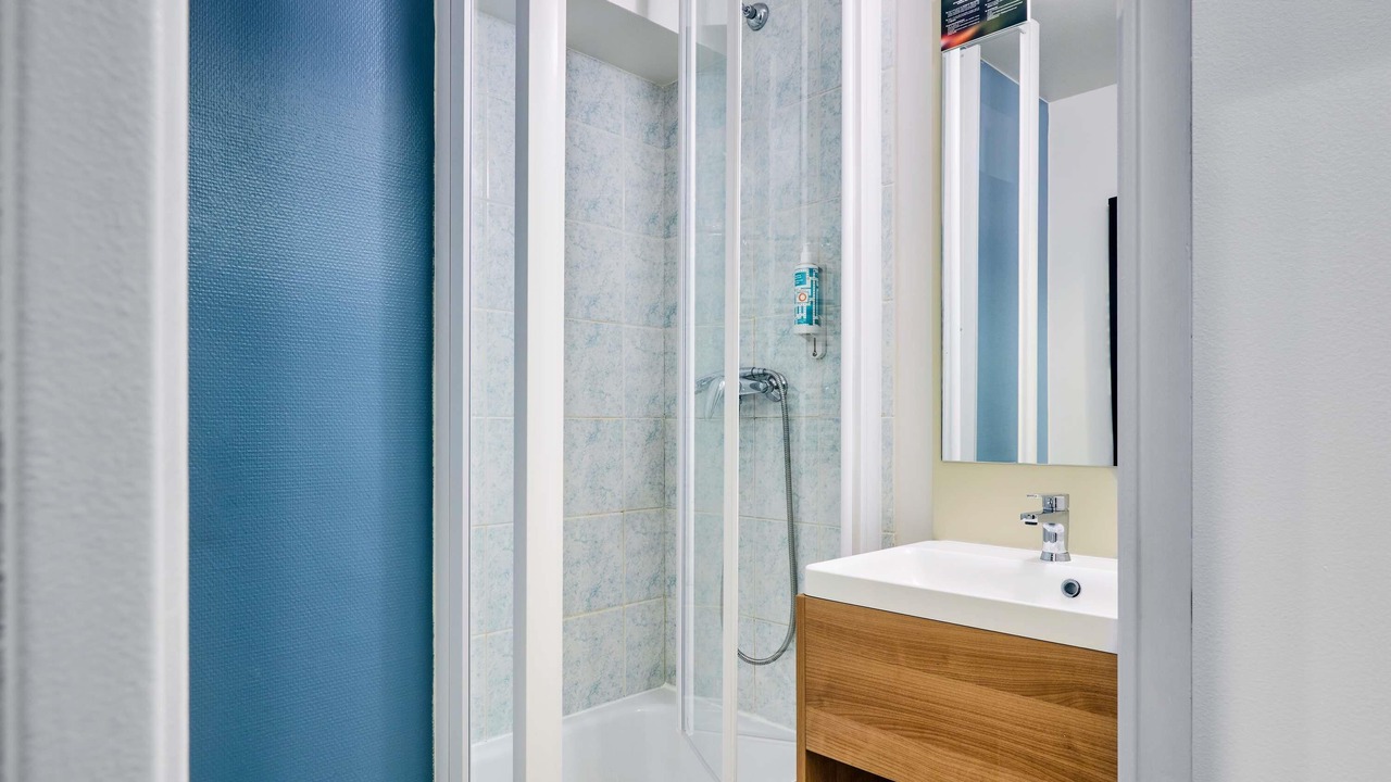Photo of Bedroom in Vanves