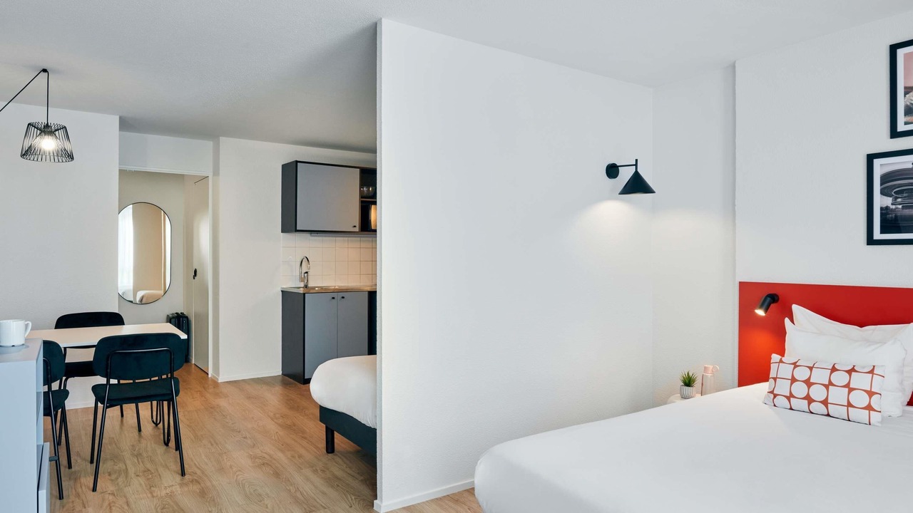 Photo of Bedroom in Vanves
