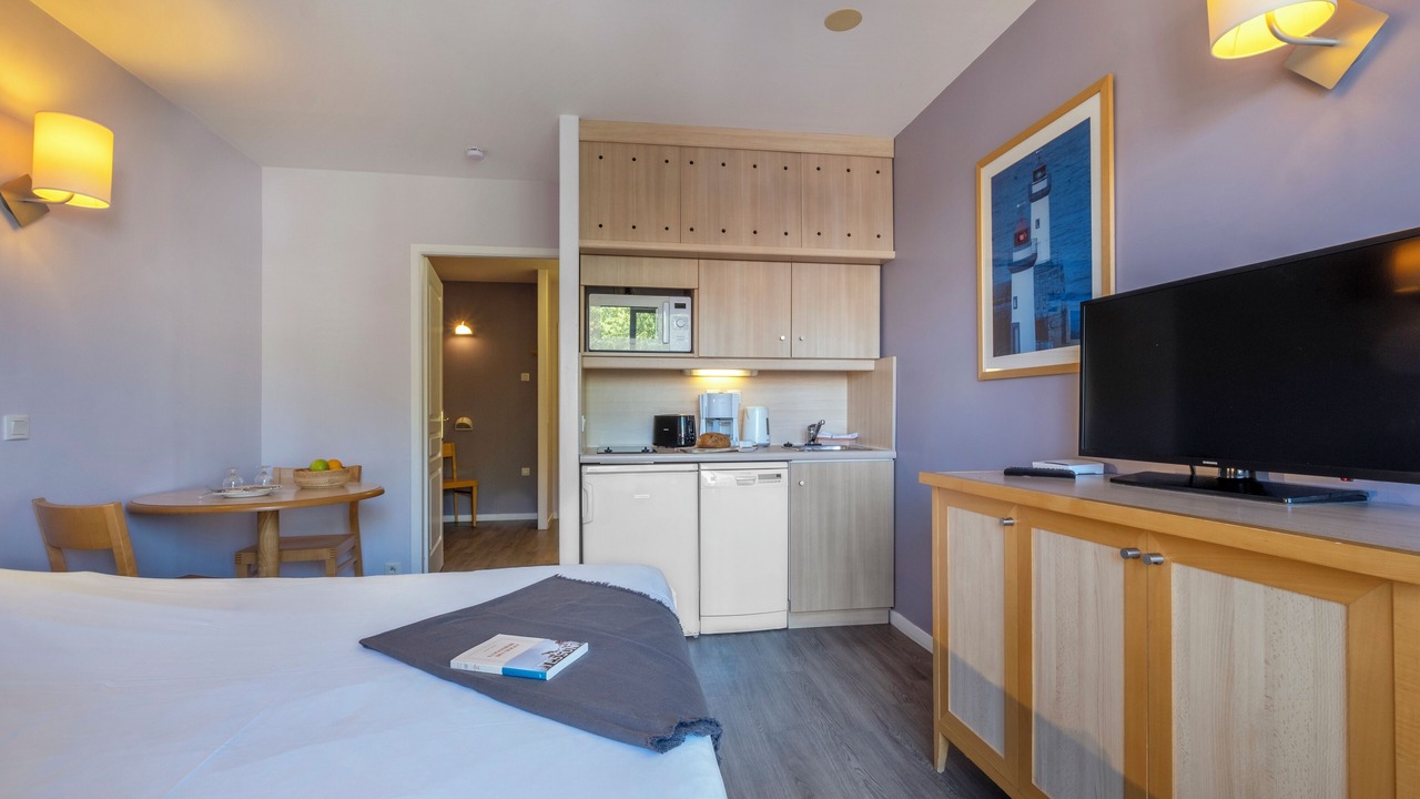 Photo of Livingroom in La Rochelle City Centre