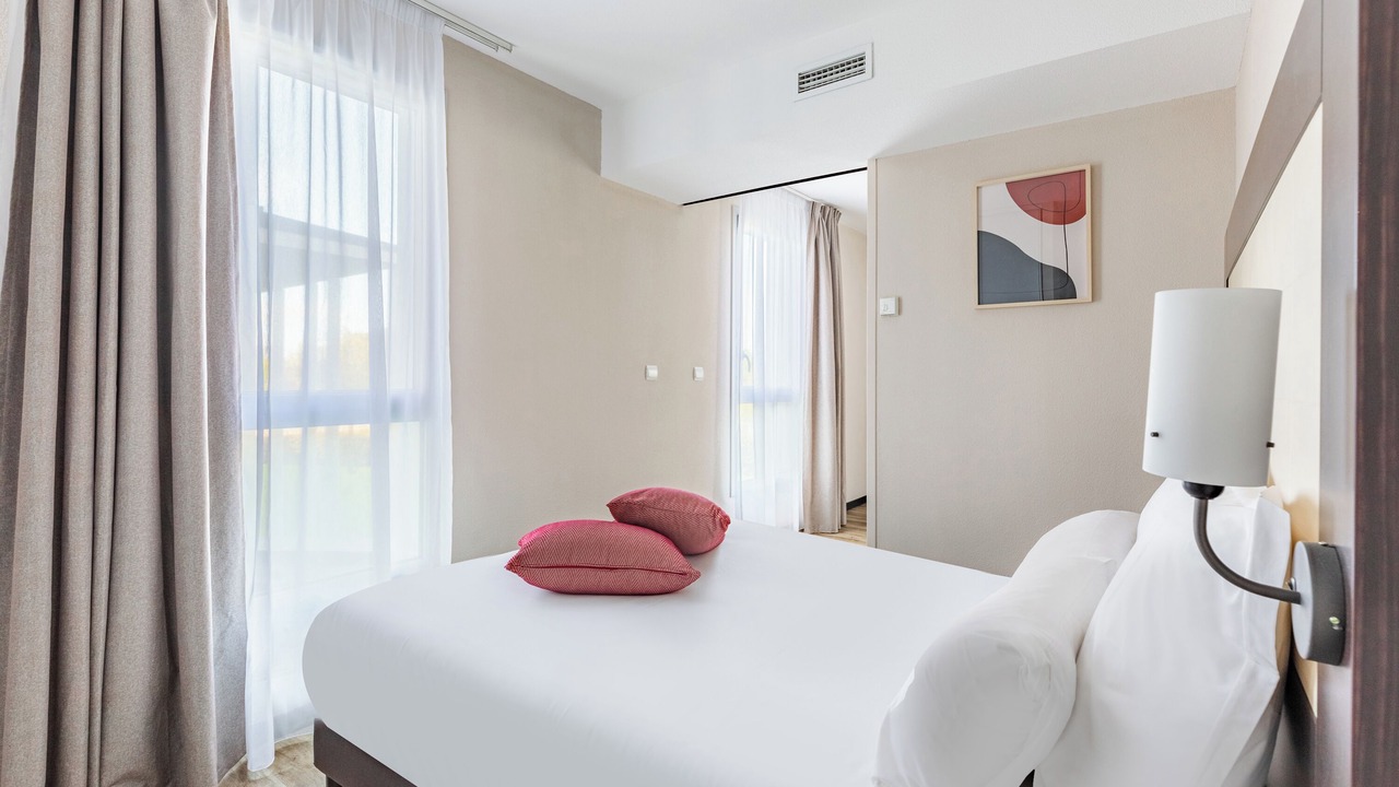 Photo of Bedroom in Saint-Herblain