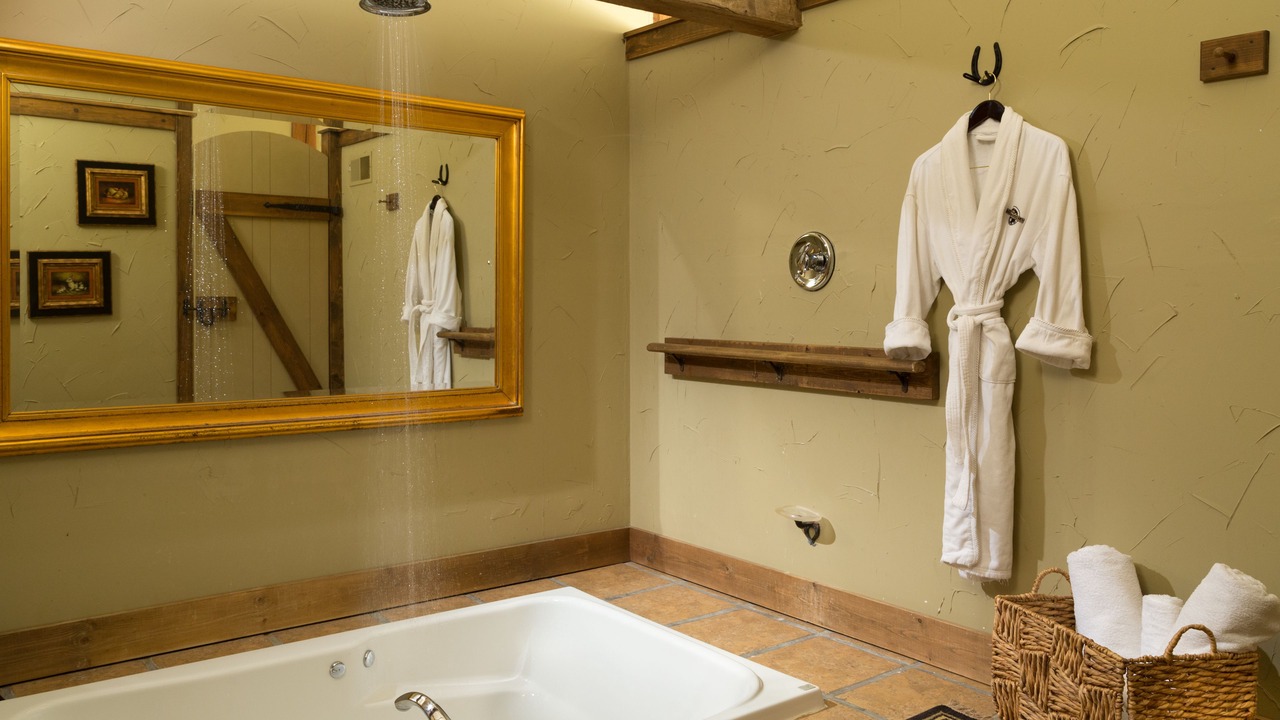 Photo of Bathroom in Leacock-Leola-Bareville