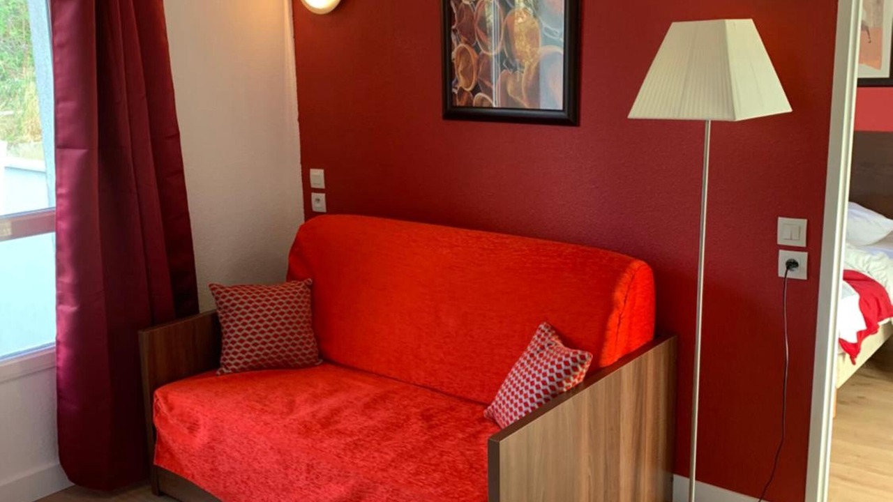 Photo of Livingroom in Quartier Villeneuve - Village-Olympique