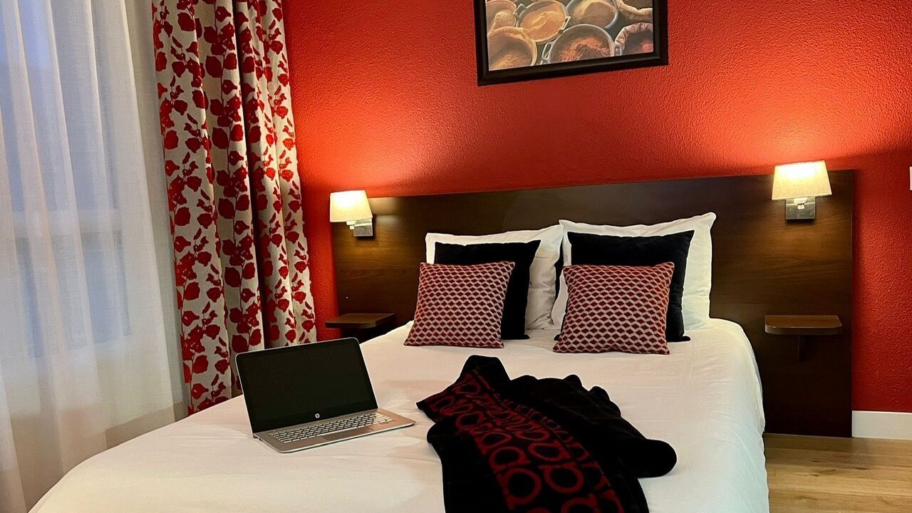 Photo of Bedroom in Quartier Villeneuve - Village-Olympique