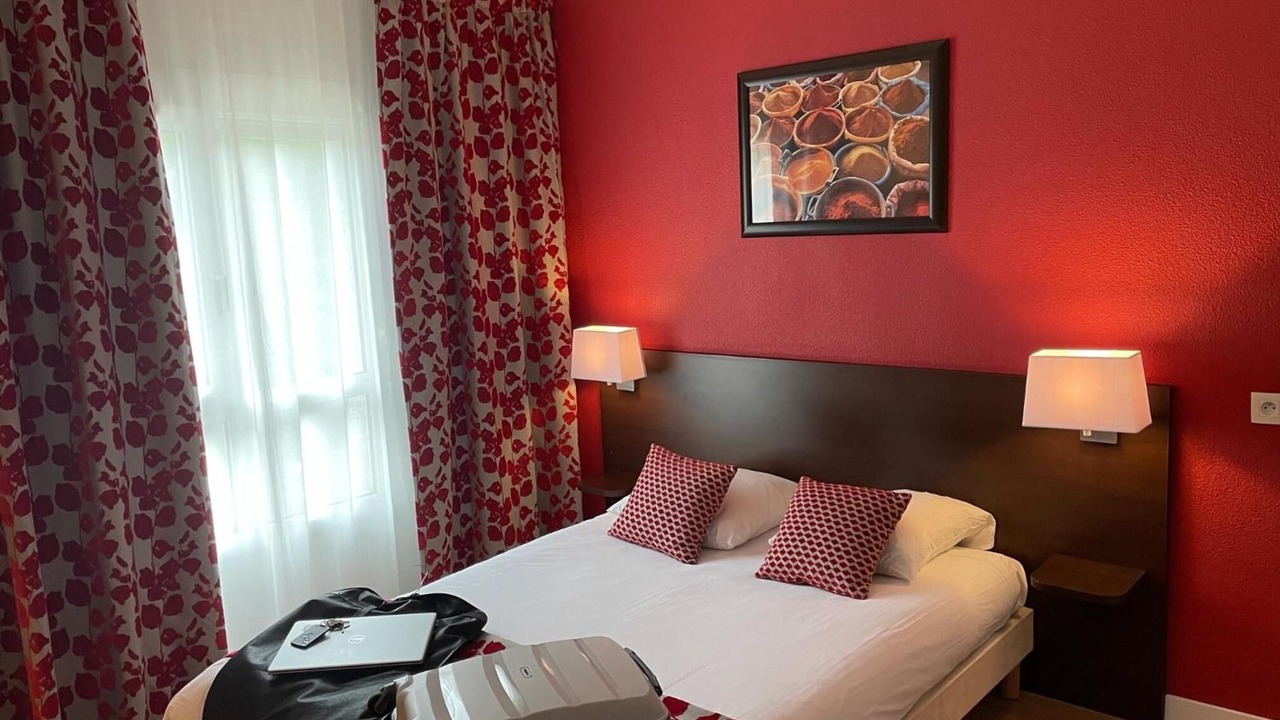 Photo of Bedroom in Quartier Villeneuve - Village-Olympique