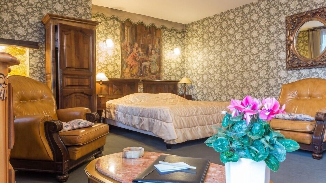 Photo of Bedroom in Replonges