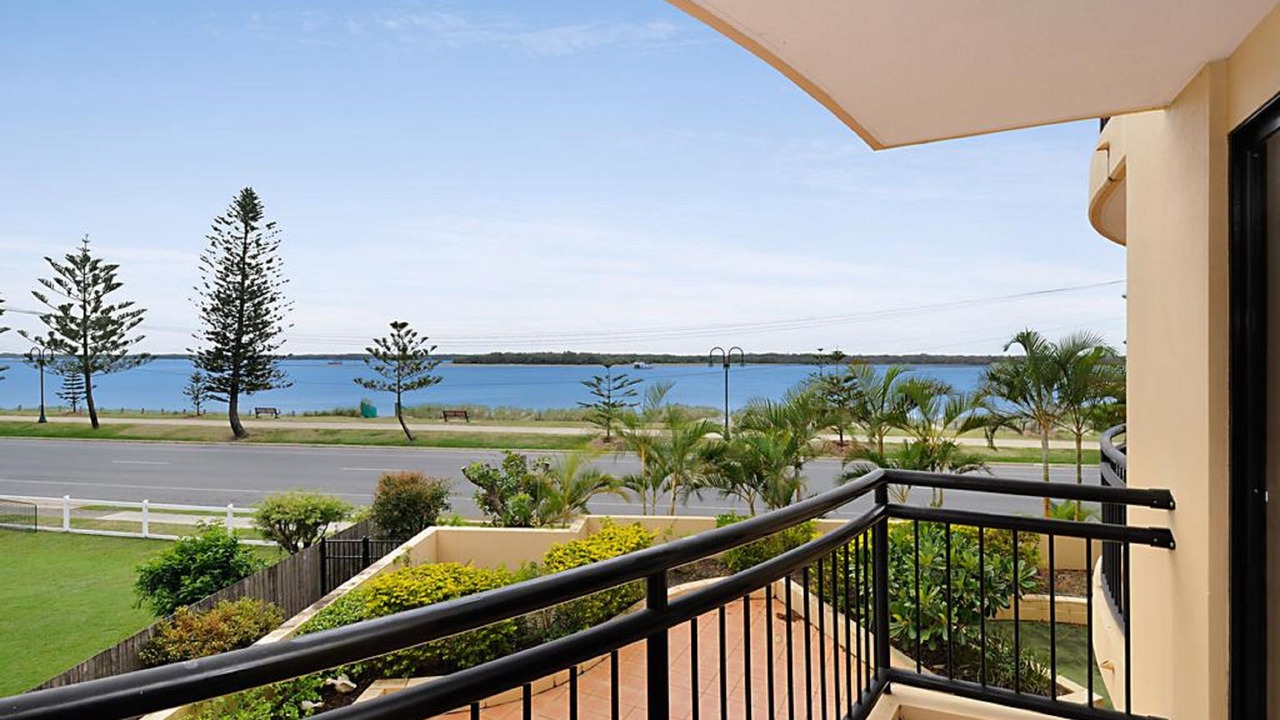 Photo of Others in Biggera Waters