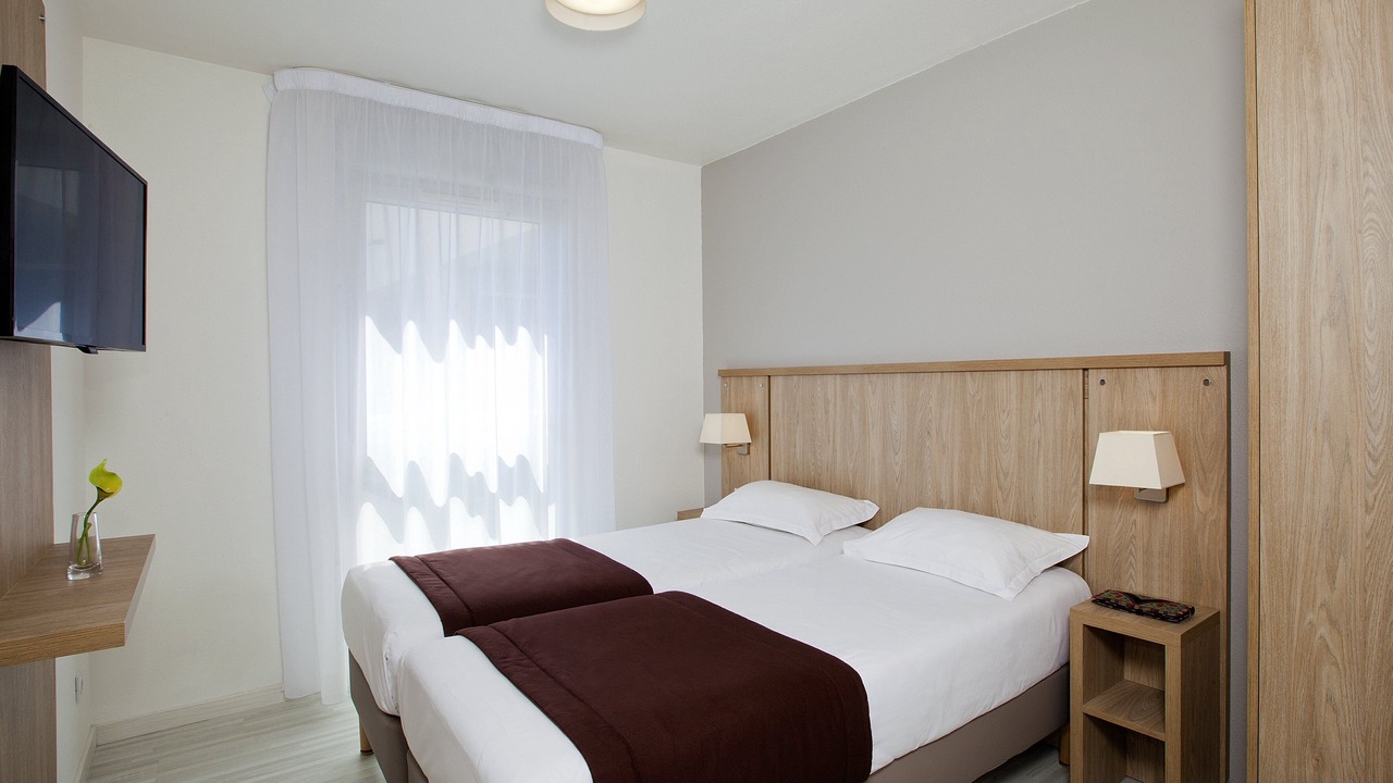 Photo of Bedroom in 7th Arrondissement